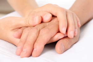 nurse-holding-hand